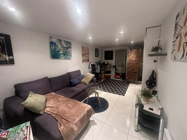 Maison
         6 pièces
        - 110 m² 425 000 € *