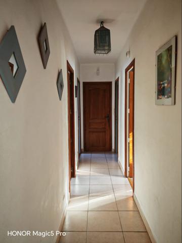 Magnifique Maison 150m²s/1230m² ter + Pkg et Garage double