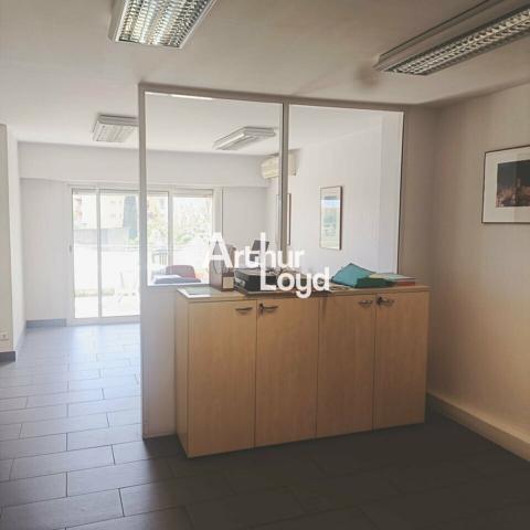 Bureaux 72 m² à vendre Grasse