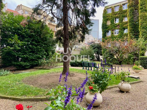 Appartement Courbevoie 3 pièces 56,88m2
