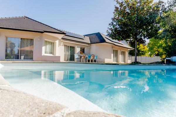 Maison à vendre 389 000 € Pau 6 p 204 m² DPE C