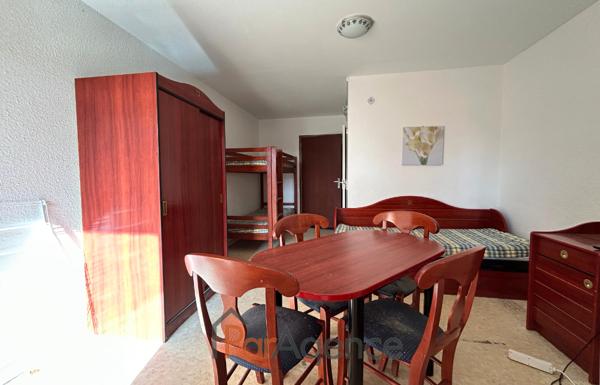 APPARTEMENT T1 dans un ensemble résidentiel, situé face à la