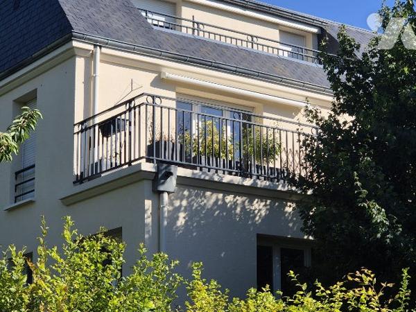 A vendre, appartement T3 dans un secteur calme et avec vue sur la Seine !