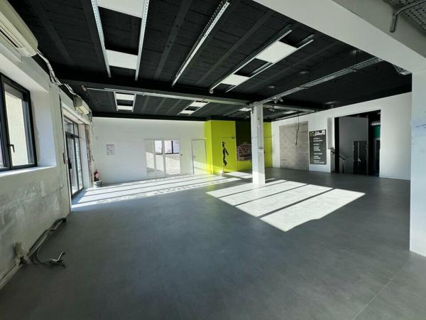 Bureaux à louer à Valence centre avec parking privatif et prestations haut de gamme