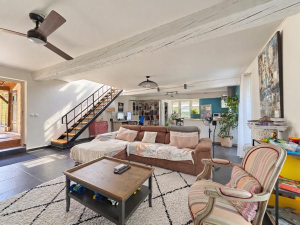 Maison
         24 pièces
        - 1059 m² Exclusivité 1 150 000 € *