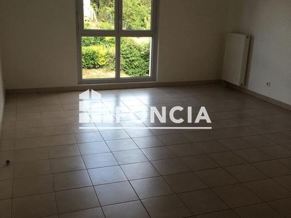 Location Appartement 2 pièces 43.1 m² - RUE JULES FERRY Linas 91310