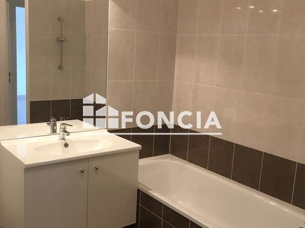 Location Appartement 2 pièces 43.1 m² - RUE JULES FERRY Linas 91310