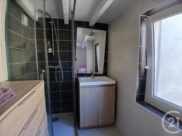 Appartement F2 à vendre  2 pièces - 45,43 m 2   GRANVILLE  - 50