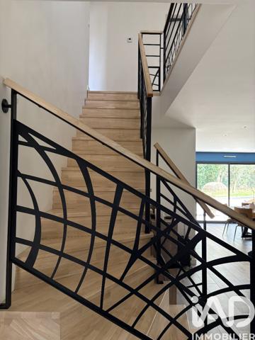 Maison à vendre 6 pièces 160 m² Plaisir