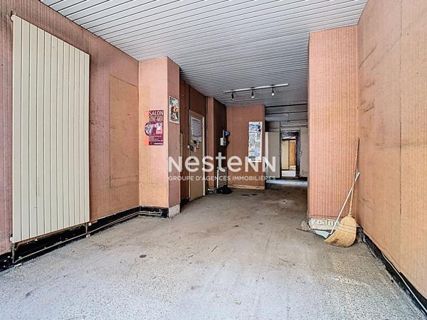 Local commercial Vanves 78.10 m2 + appartement 2 pièces 35.54 m²