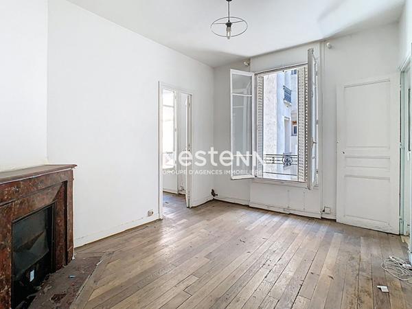 Local commercial Vanves 78.10 m2 + appartement 2 pièces 35.54 m²