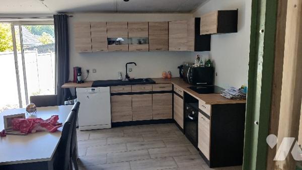 A VENDRE A LIOMER maison de 96 m² à finir de rénover