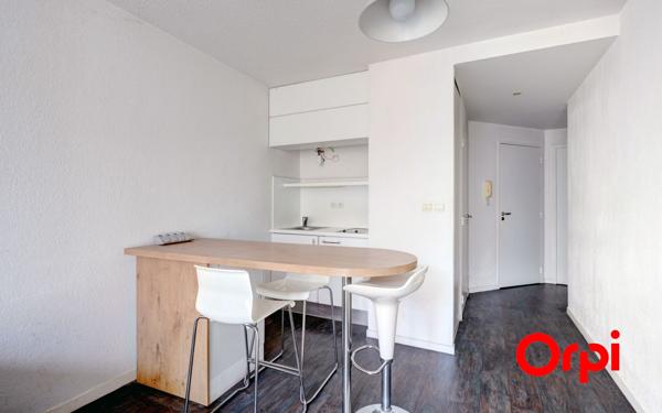 Appartement à vendre    2 pièces • 38,33 m2 Lyon 2