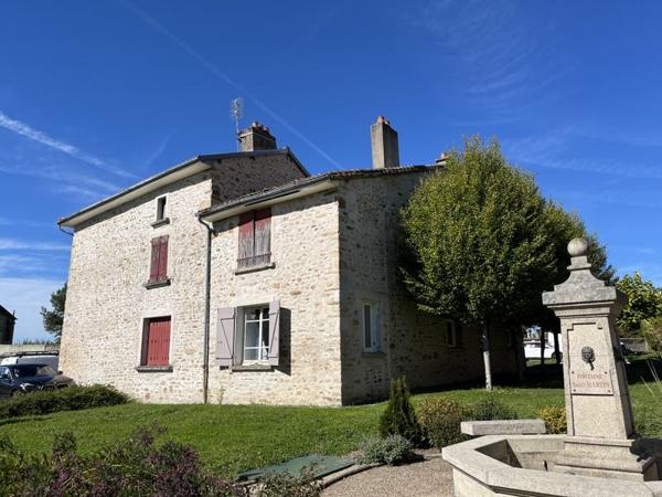 Maison à vendre |  Peyrat-de-Bellac |  9 pièces | 179 m²