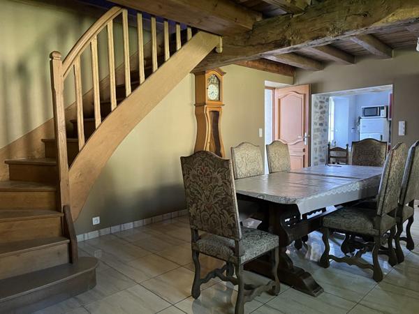 Maison à vendre |  Peyrat-de-Bellac |  9 pièces | 179 m²