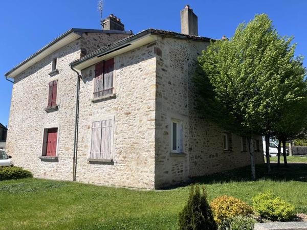 Maison à vendre |  Peyrat-de-Bellac |  9 pièces | 179 m²
