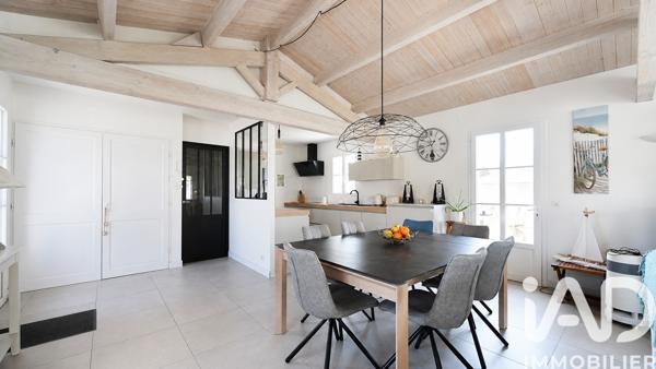 Maison à vendre 5 pièces 121 m² Sainte-Marie-de-Ré