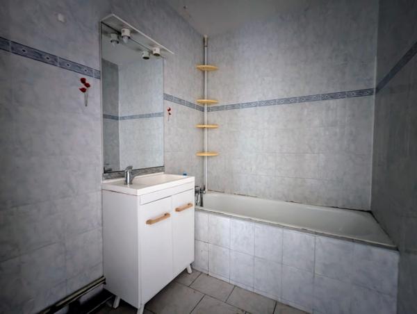 Appartement 2 chambres dans résidence sécurisée