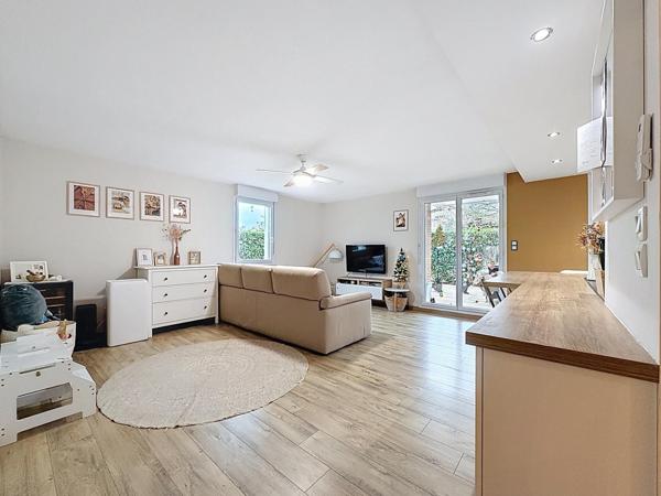 Appartement T3 avec parking et grand jardin privatif