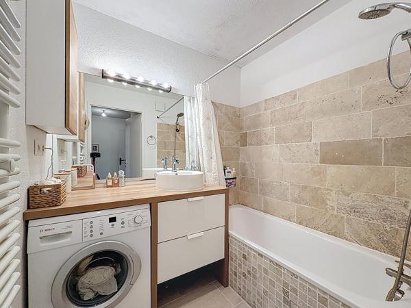 Appartement T3 avec parking et grand jardin privatif