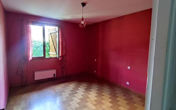 Maison à vendre    7 pièces • 123 m2 Sermiers