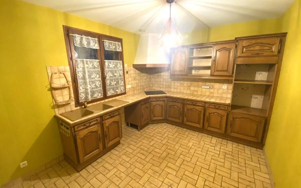 Maison à vendre    7 pièces • 123 m2 Sermiers