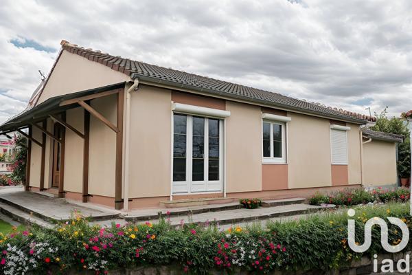 Maison 4 pièces de 87 m² à Brindas (69126)
