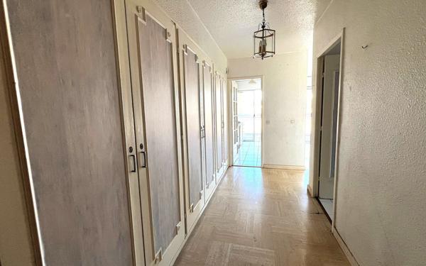 Appartement à vendre    4 pièces • 85,20 m2 Le Cannet