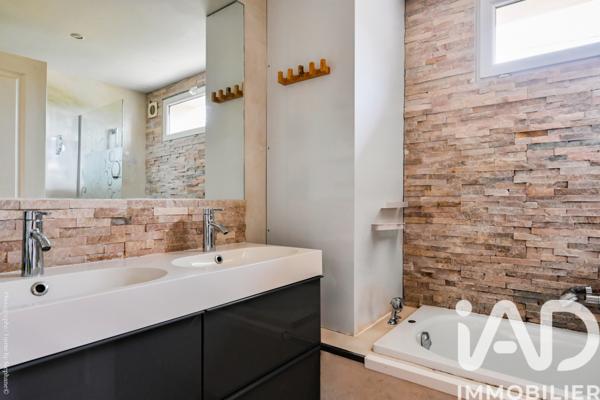 Maison à vendre 5 pièces 123 m² La Bouilladisse