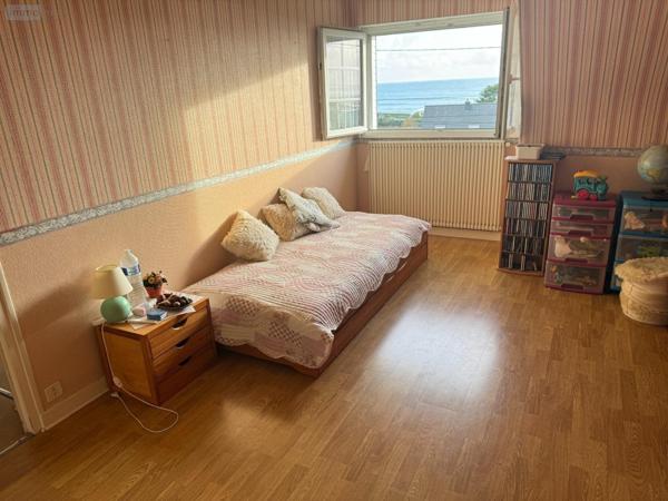 Maison à vendre à Plouhinec dans le Finistère (29780), ref : 1019702   
BREMODER