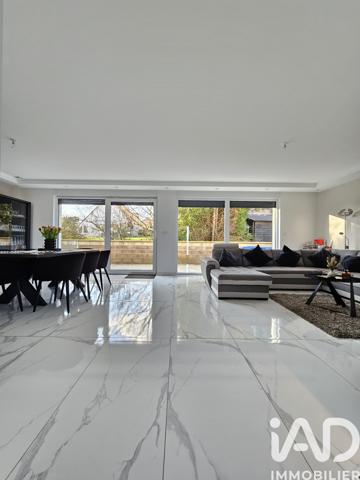 Maison à vendre 5 pièces 144 m² Neufchef
