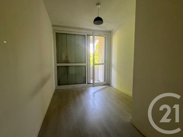 Appartement F4 à vendre  4 pièces - 71,41 m2 CHATEAUDUN - 28