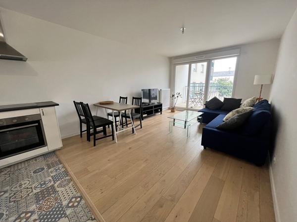 Location appartement Les Pavillons-sous-Bois - 3 pièce(s) - 60 m² - 1 290 € / mois