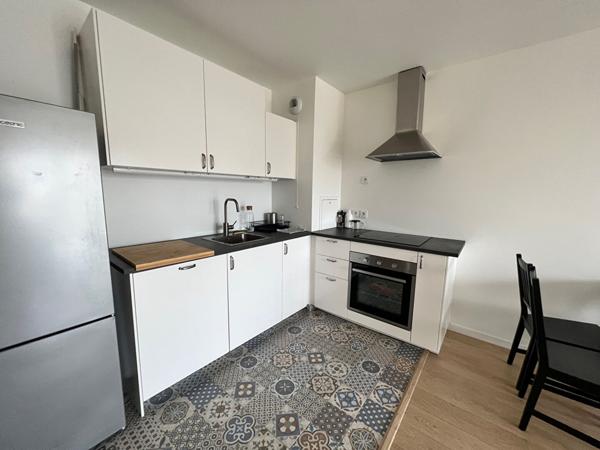 Location appartement Les Pavillons-sous-Bois - 3 pièce(s) - 60 m² - 1 290 € / mois