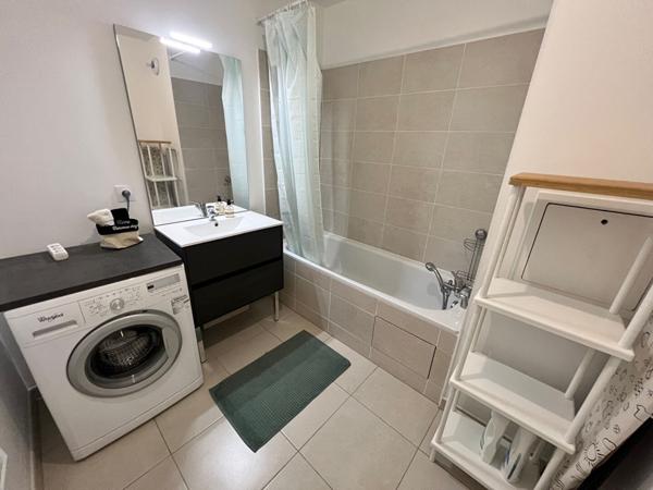 Location appartement Les Pavillons-sous-Bois - 3 pièce(s) - 60 m² - 1 290 € / mois