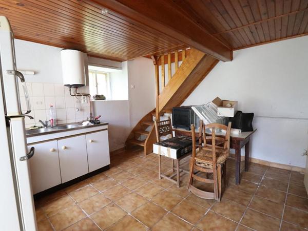 Maison Aubusson d'Auvergne 5 pièce(s) 85 m2 + terrain