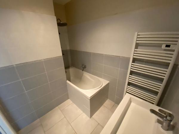 Appartement Gaillac 3 pièce(s) 62.22 m²