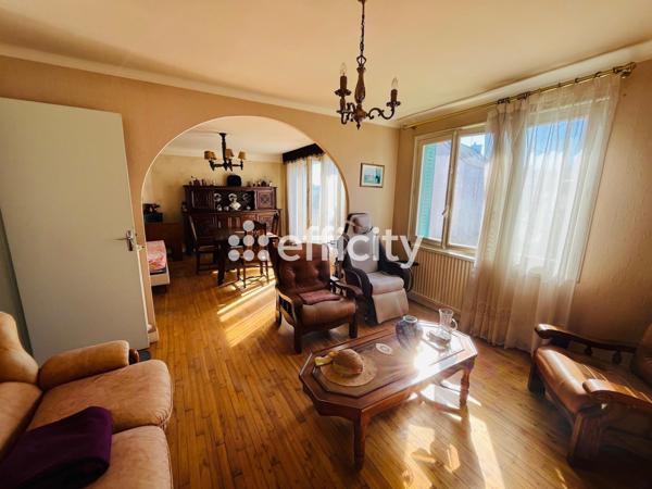 Maison 5 pièces - 119 m² Exclusivité efficity