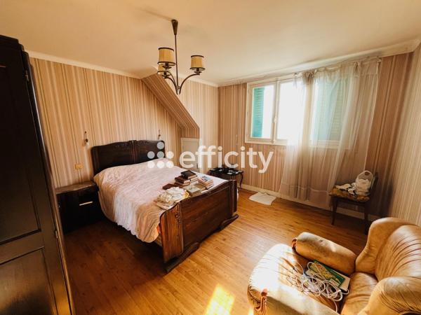 Maison 5 pièces - 119 m² Exclusivité efficity