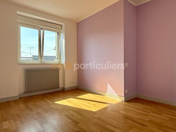 Vente
                Maison131,8 m² - 7 Pièces -
                    Pontorson (50170)