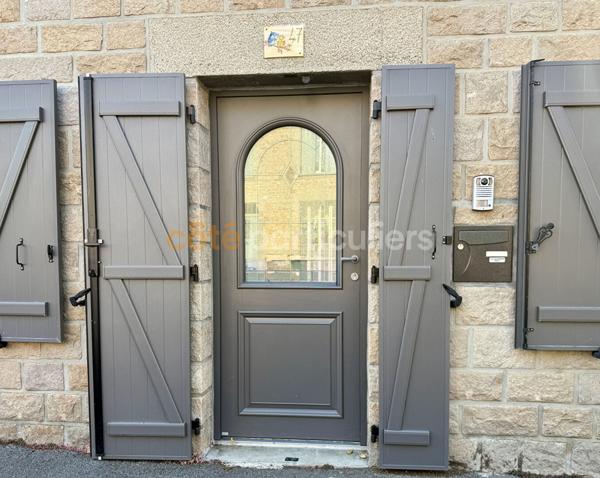 Vente
                Maison131,8 m² - 7 Pièces -
                    Pontorson (50170)