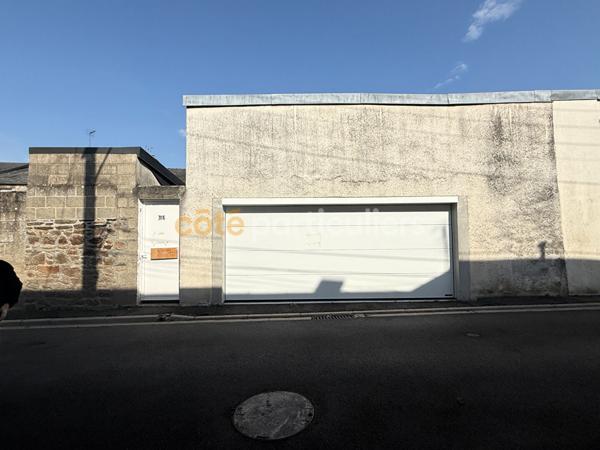 Vente
                Maison131,8 m² - 7 Pièces -
                    Pontorson (50170)