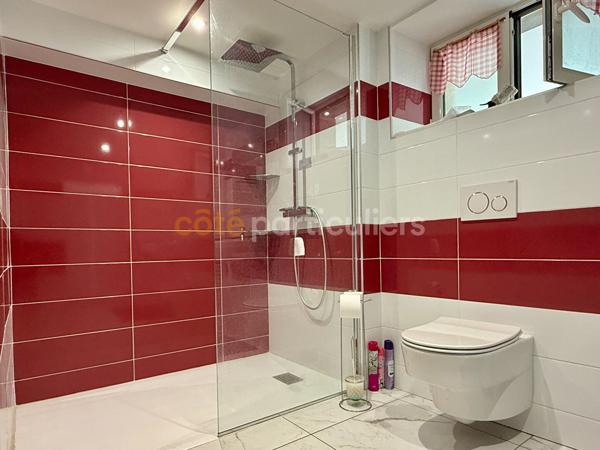 Vente
                Maison131,8 m² - 7 Pièces -
                    Pontorson (50170)