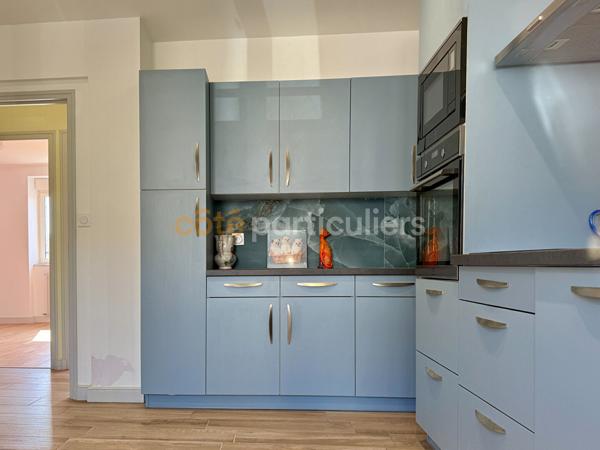 Vente
                Maison131,8 m² - 7 Pièces -
                    Pontorson (50170)