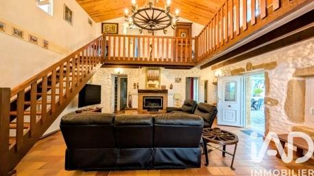 Maison à vendre 6 pièces 159 m² Suze-la-Rousse