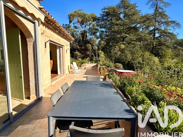 Maison à vendre 6 pièces 148 m² Sainte-Maxime