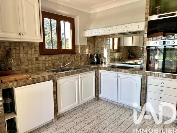 Maison à vendre 6 pièces 148 m² Sainte-Maxime