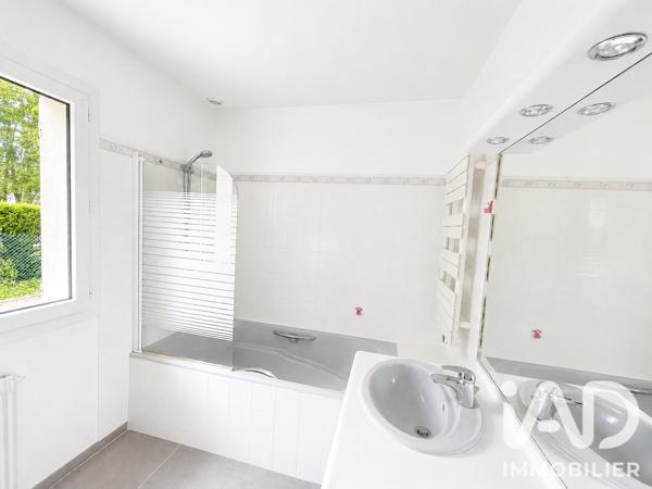 Maison à vendre 6 pièces 176 m² Compiègne