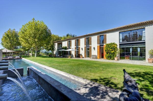 Vente Maison de luxe Aix-en-Provence 13 Pièces 1025 m²