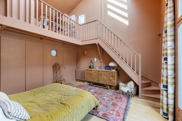 Vente Appartement de luxe Paris 18 6 Pièces 189.84 m²